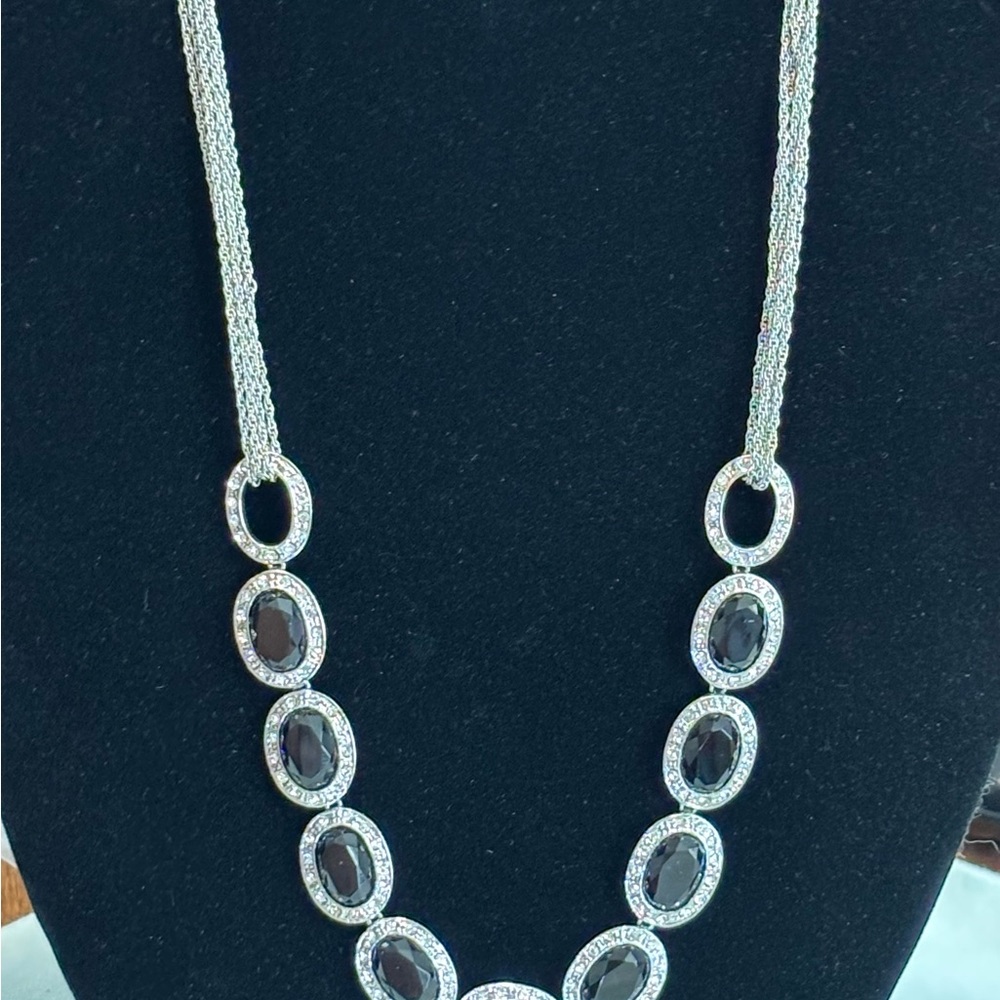 Vintage 90’s Monet Silver Tone Jet and Crystal Necklace EUC